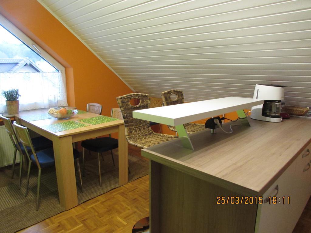 Eifel-Landhaus Ferienwohnungen "Em Gardestueffje" Mechernich Ruang foto